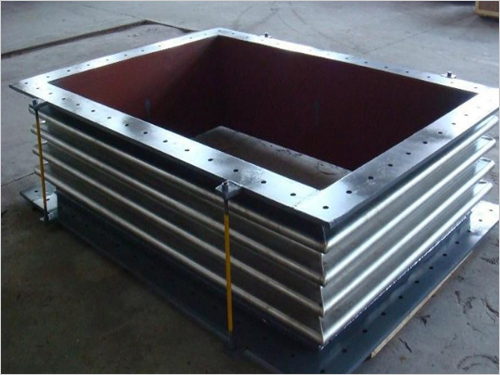 矩形波纹补偿器